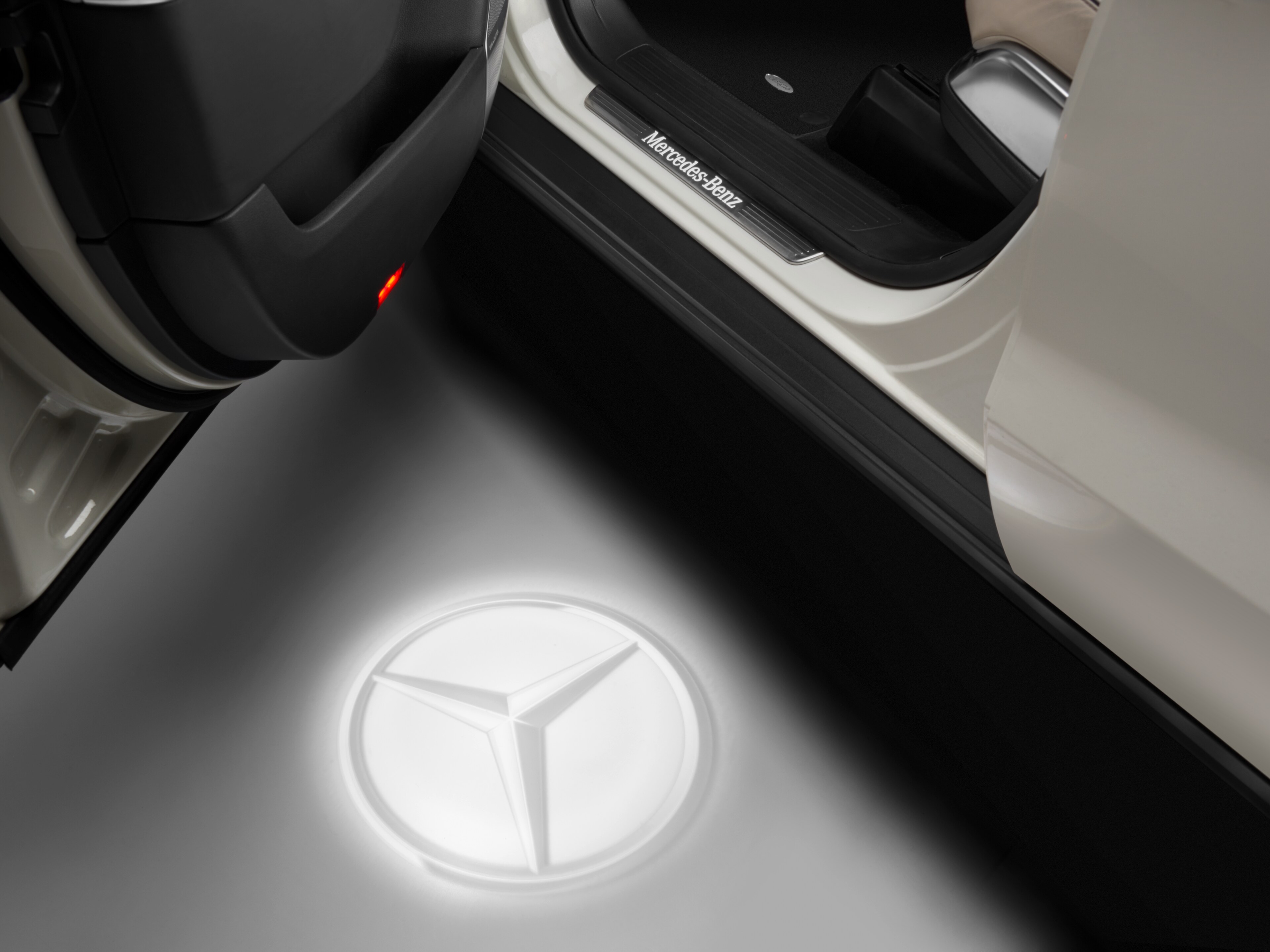 LED Projektor, Mercedes Stern