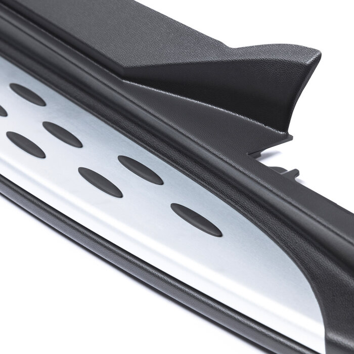 Mercedes-Benz - TEILESATZ TRITTBRETT Teilenummer A2535200600 A2535200600