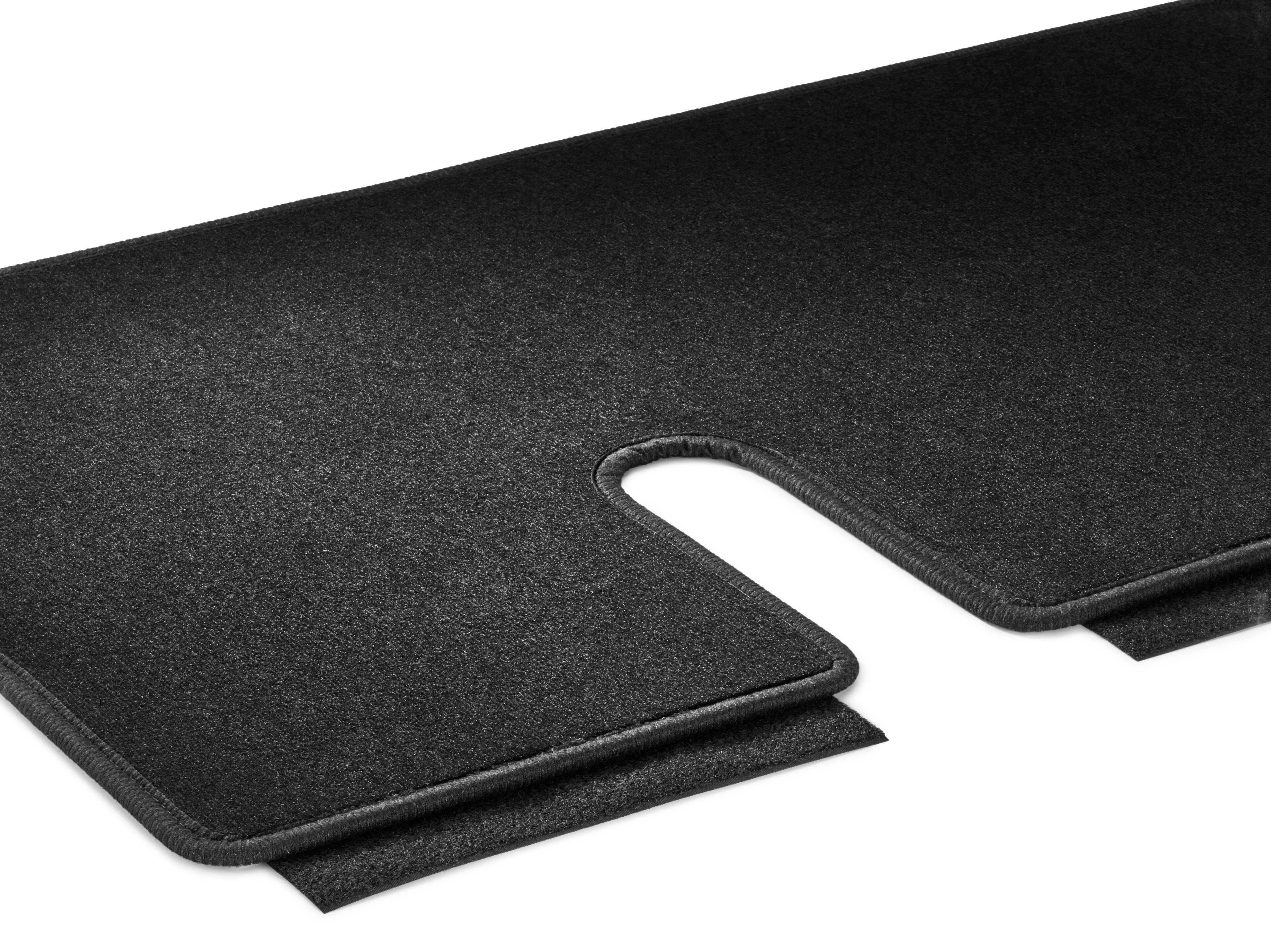 Mercedes-Benz - Veloursmatten, Gepäckraum, mit Einfachschiene Veloursmatten, Gepäckraum, mit Einfachschiene