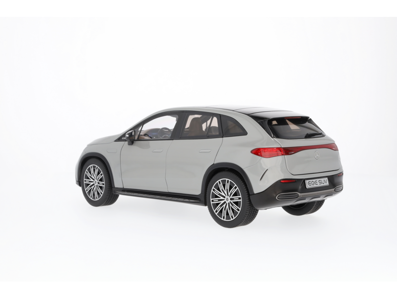 EQE SUV, AMG Line, X294 MANUFAKTUR alpingrau uni, NZG, 1:18