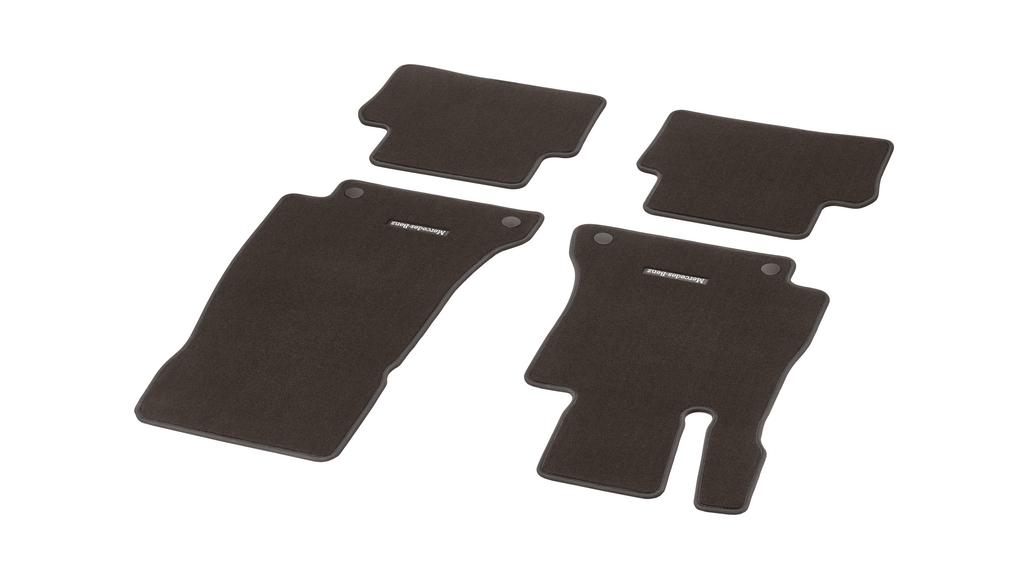 Mercedes-Benz - FUSSMATTE Teilenummer A21368084018T85 A21368084018T85