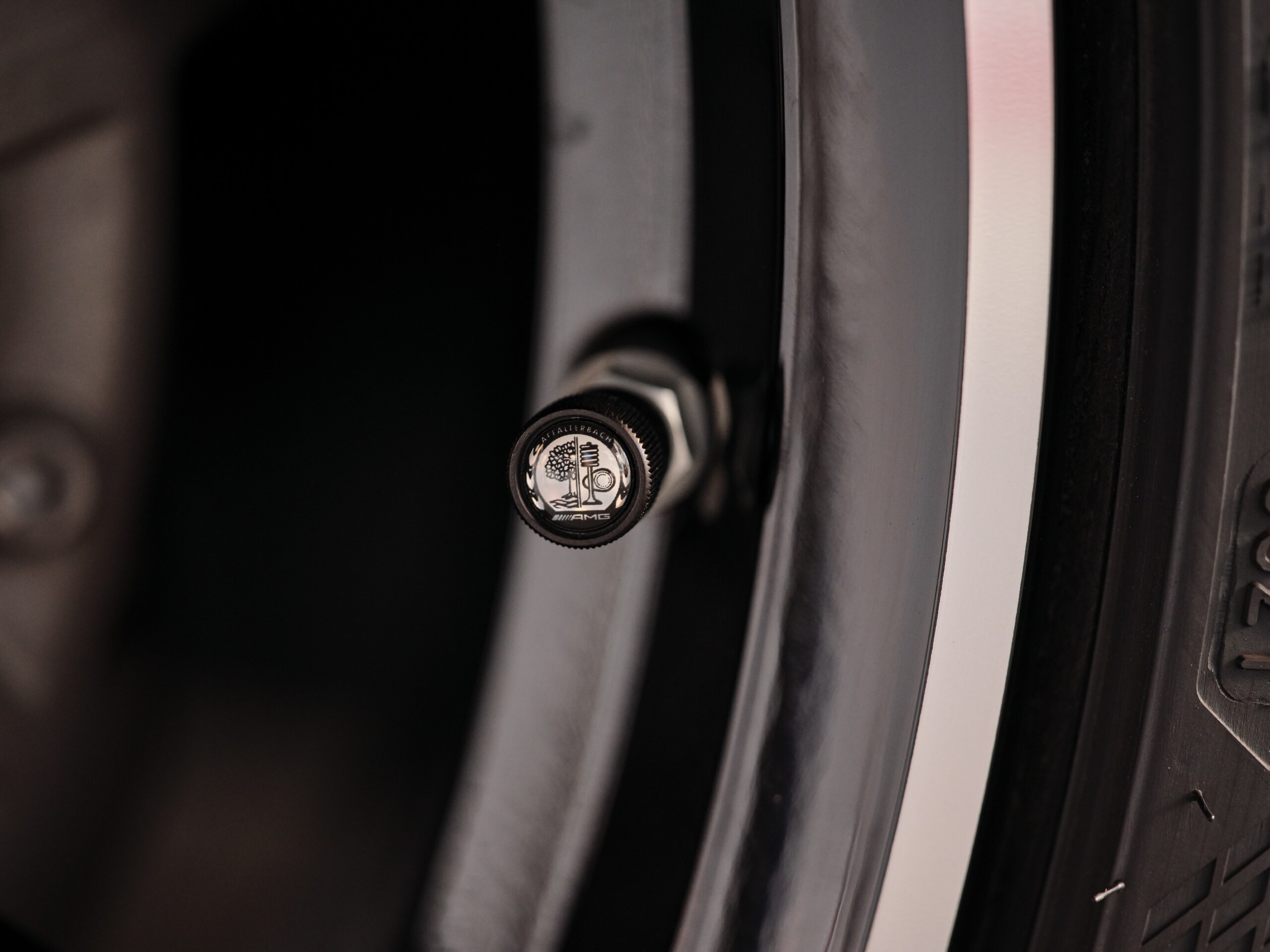 Mercedes-Benz - AMG Ventilzierkappen, mit Affalterbach Wappen