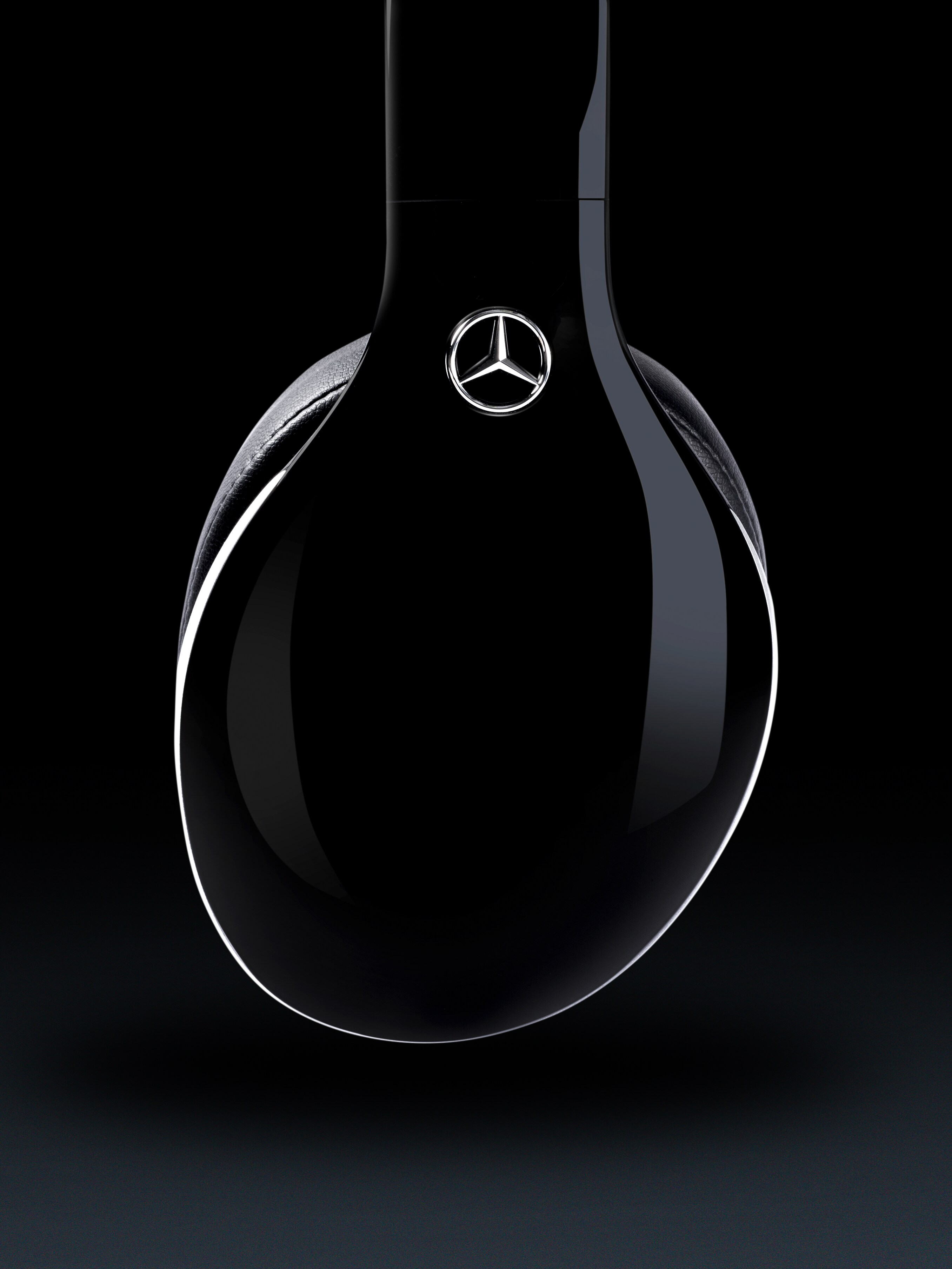 Mercedes-Benz - Bluetooth® headphones Bluetooth® headphones