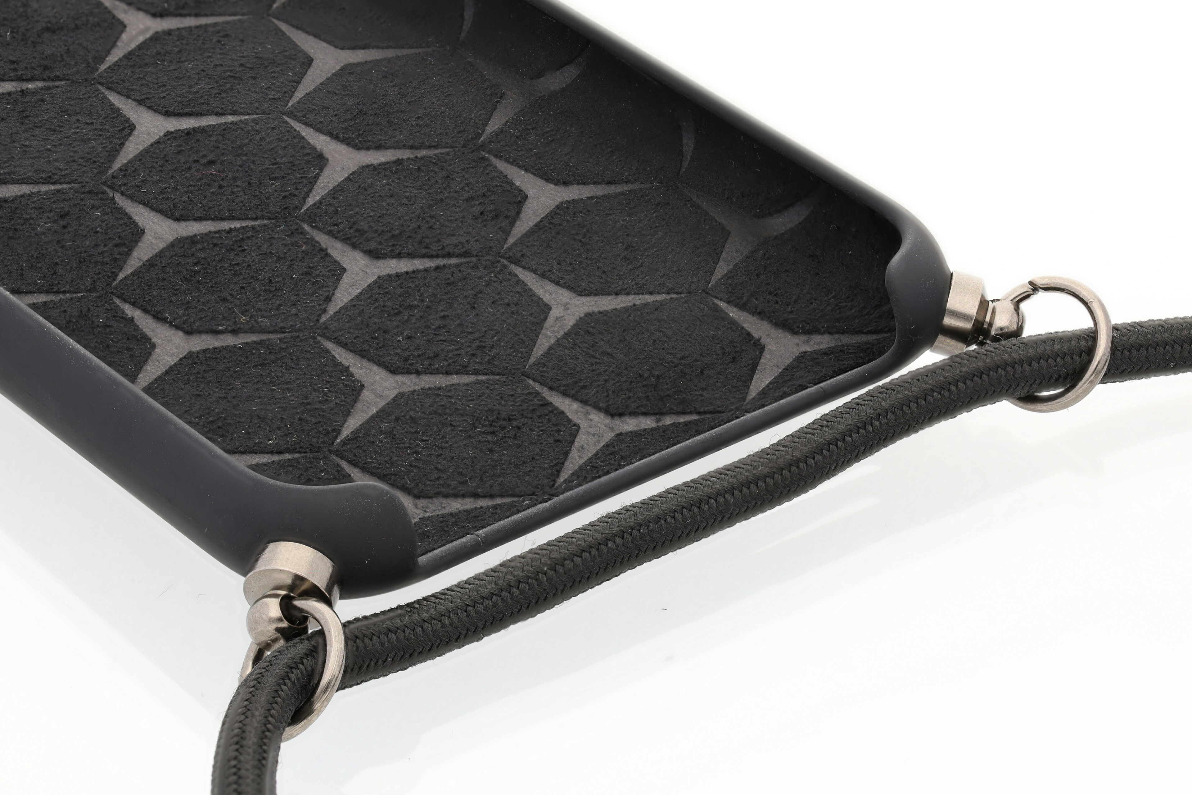 Mercedes-Benz -  Hülle für iPhone® 11 Pro mit Kette