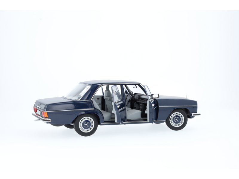 200 W 114/W 115 (1968-1973), Limousine mitternachtsblau, Norev, 1:18 200 W 114/W 115 (1968-1973), Limousine mitternachtsblau, Norev, 1:18