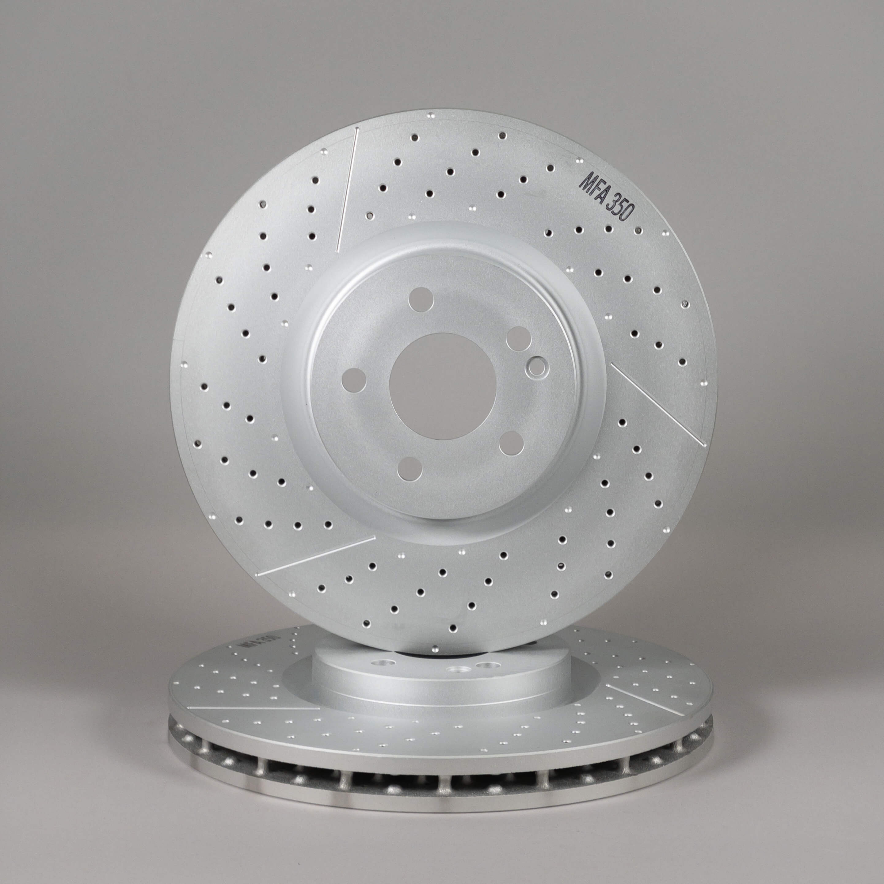 Mercedes-Benz - BREMSSCHEIBE BELUEFTET Teilenummer A1764210212 A1764210212