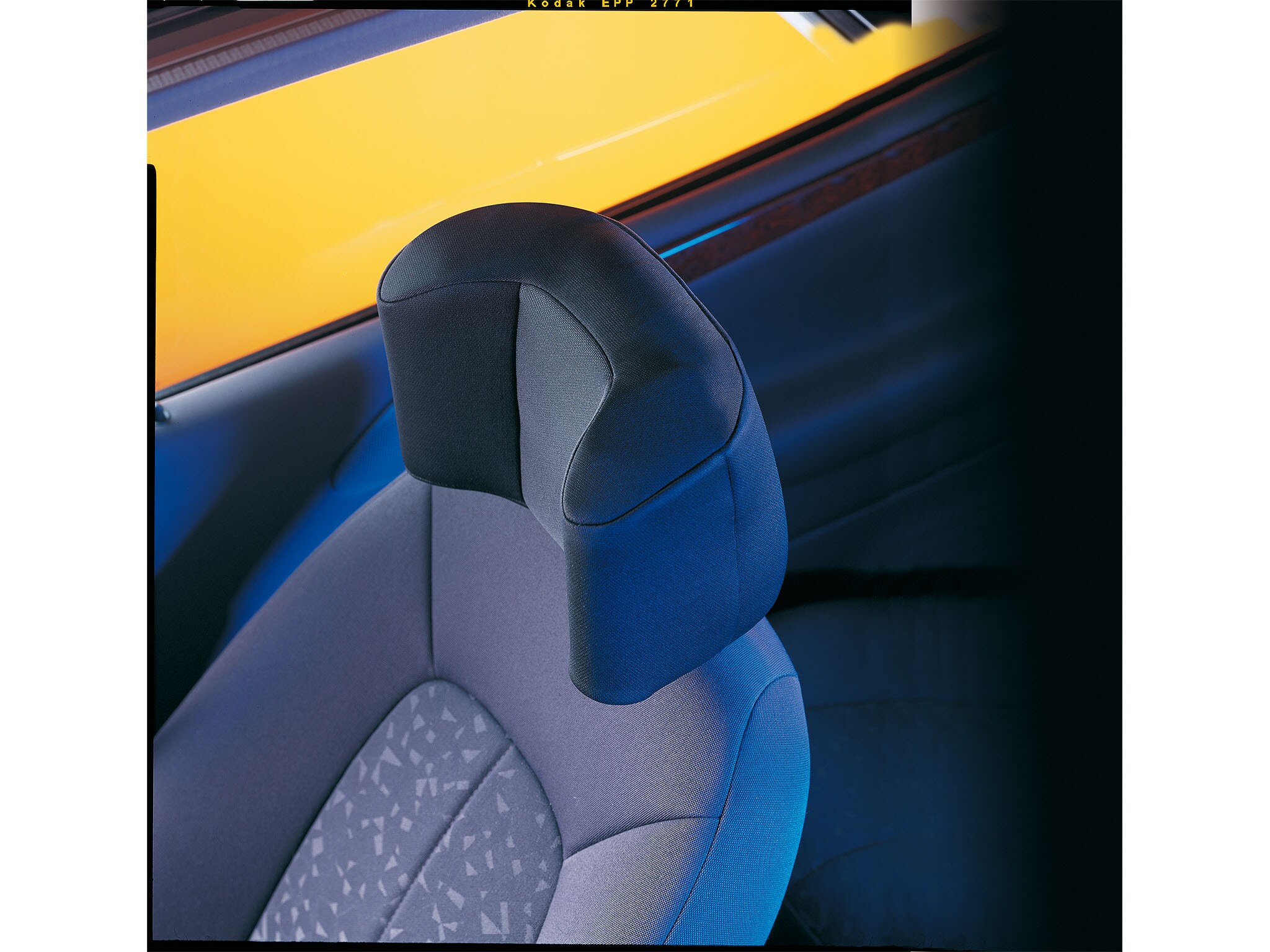 Mercedes-Benz - Komfortüberzug für die Kopfstütze Komfortüberzug für die Kopfstütze