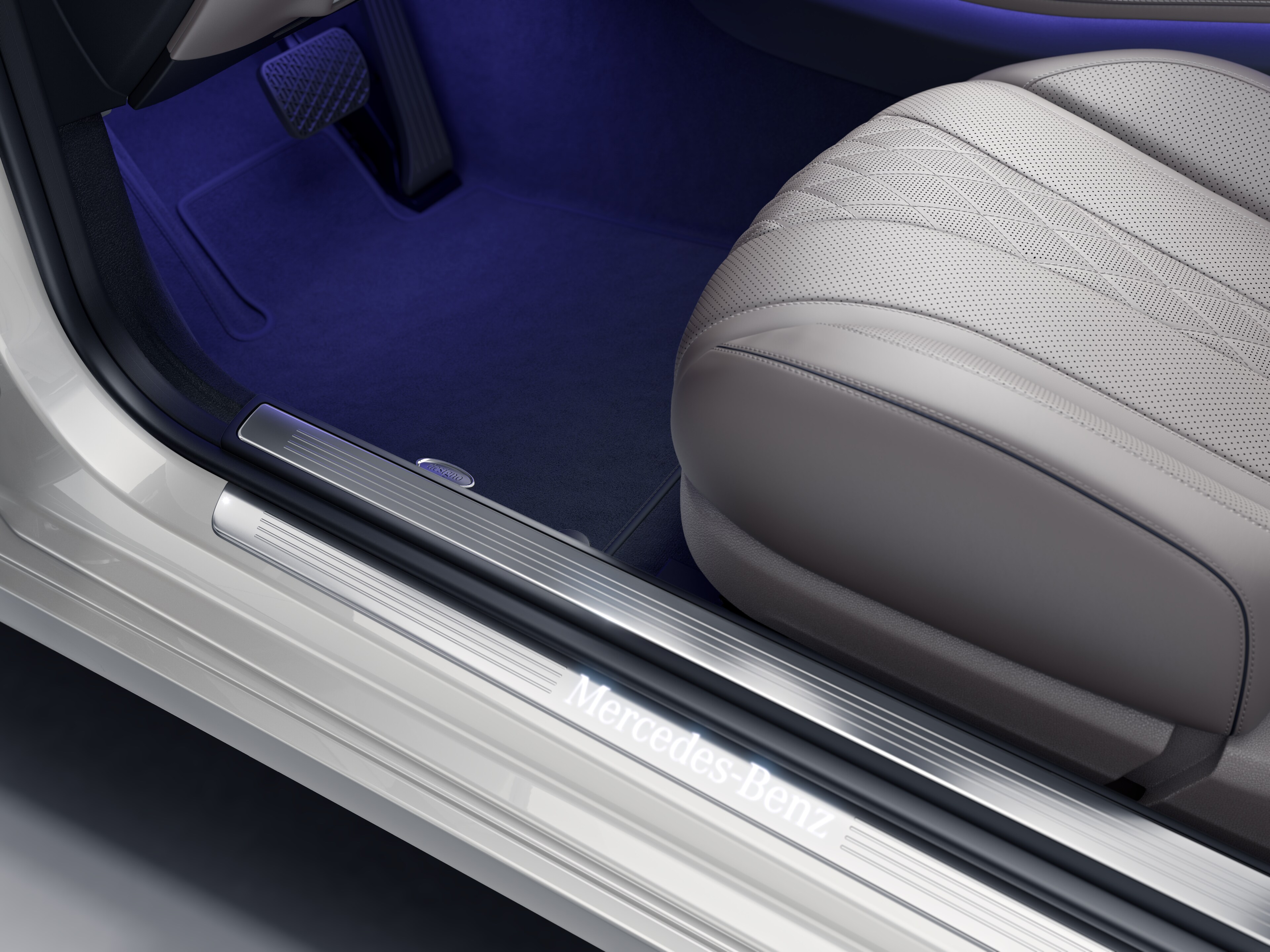 Mercedes-Benz - Einstiegsleiste, beleuchtet, vorne, 2-fach Einstiegsleiste, beleuchtet, vorne, 2-fach