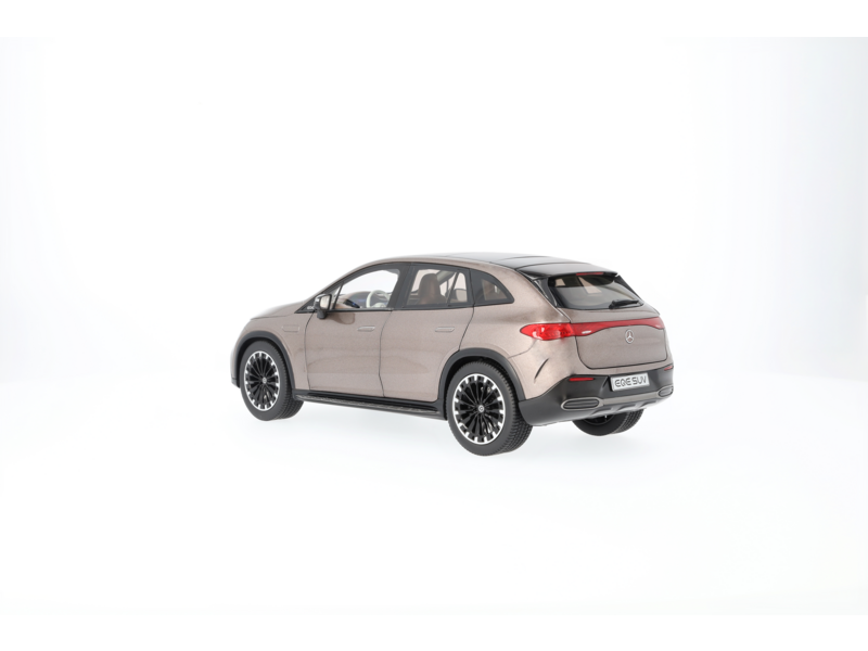 EQE SUV, AMG Line, X294 samtbraun, NZG, 1:18 EQE SUV, AMG Line, X294 samtbraun, NZG, 1:18
