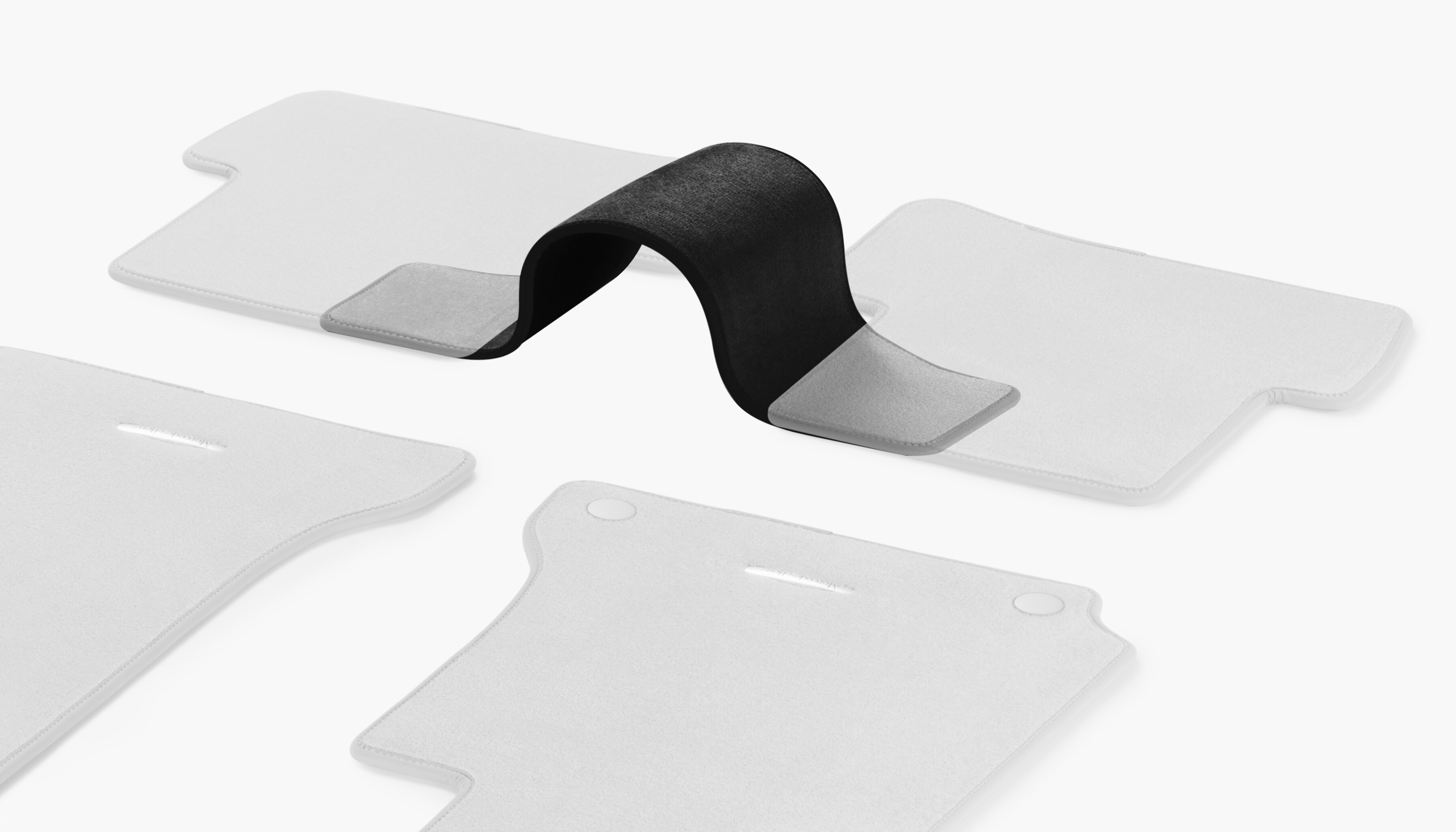 Mercedes-Benz - Veloursmatten Zwischenraum 2. Sitzreihe, 1-te Veloursmatten Zwischenraum 2. Sitzreihe, 1-te