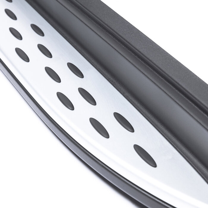 Mercedes-Benz - TEILESATZ TRITTBRETT Teilenummer A2535200600 A2535200600