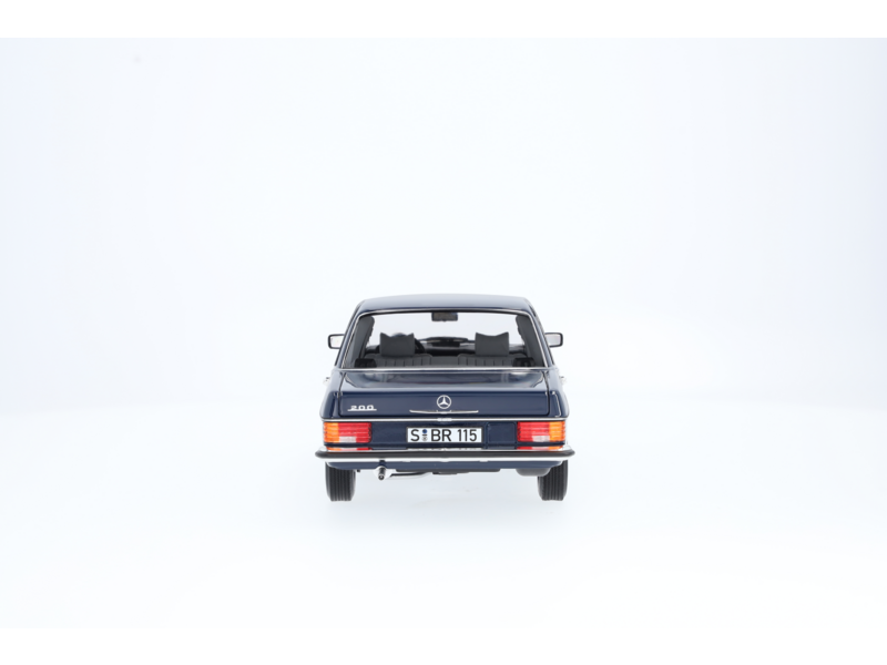 200 W 114/W 115 (1968-1973), Limousine mitternachtsblau, Norev, 1:18 200 W 114/W 115 (1968-1973), Limousine mitternachtsblau, Norev, 1:18