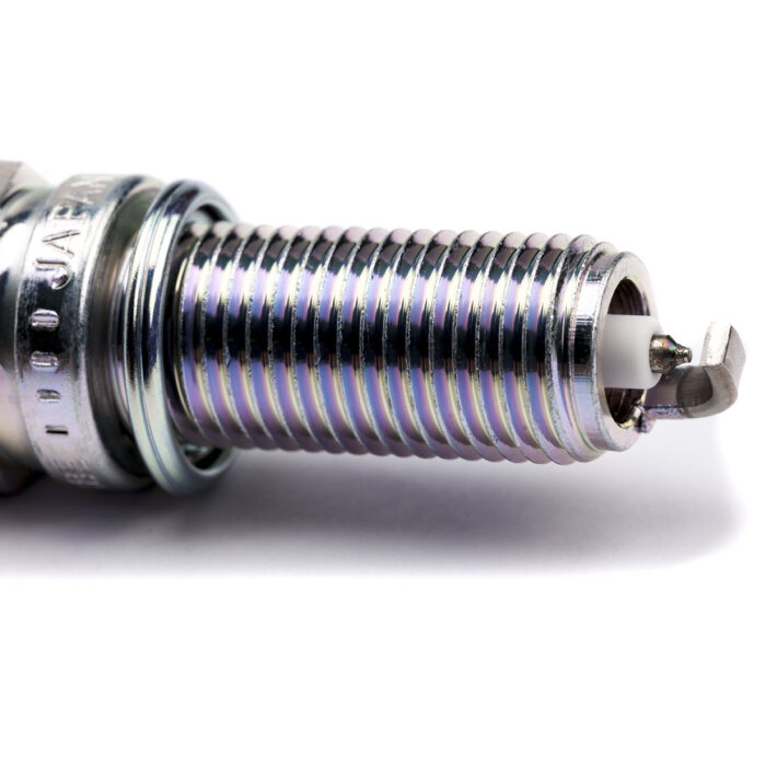 Mercedes-Benz - ZUENDKERZE Teilenummer A0041595803 A0041595803