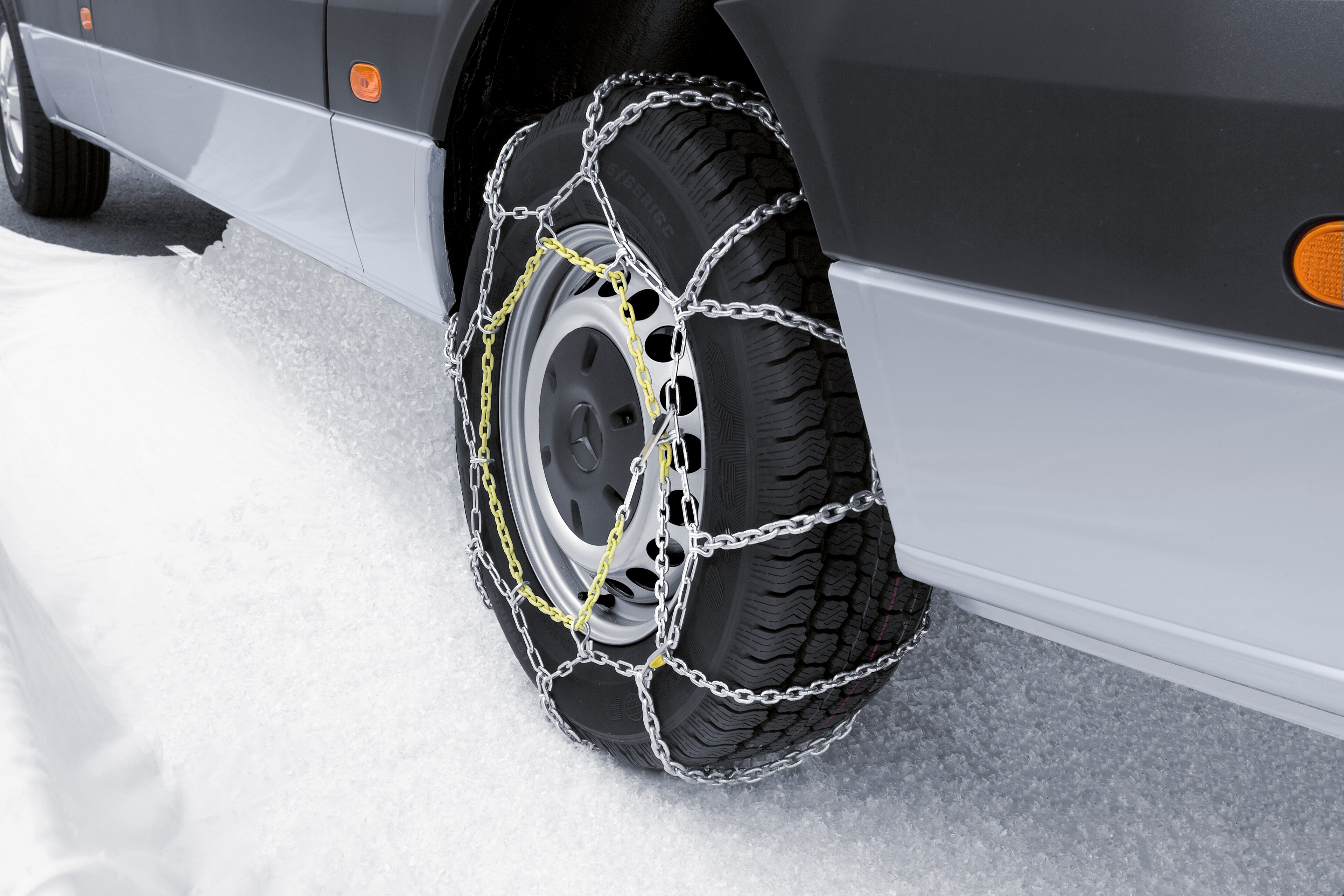 Mercedes-Benz - Schneekette, RUD-matic, mit Greifsteg Schneekette, RUD-matic, mit Greifsteg