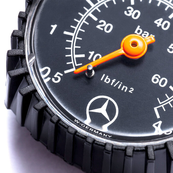 Mercedes-Benz - REIFENLUFTDRUCK Teilenummer B66588140 B66588140
