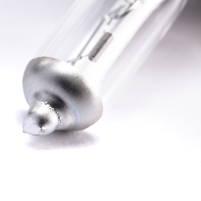 Mercedes-Benz - GLUEHLAMPE Teilenummer N000000008090 N000000008090