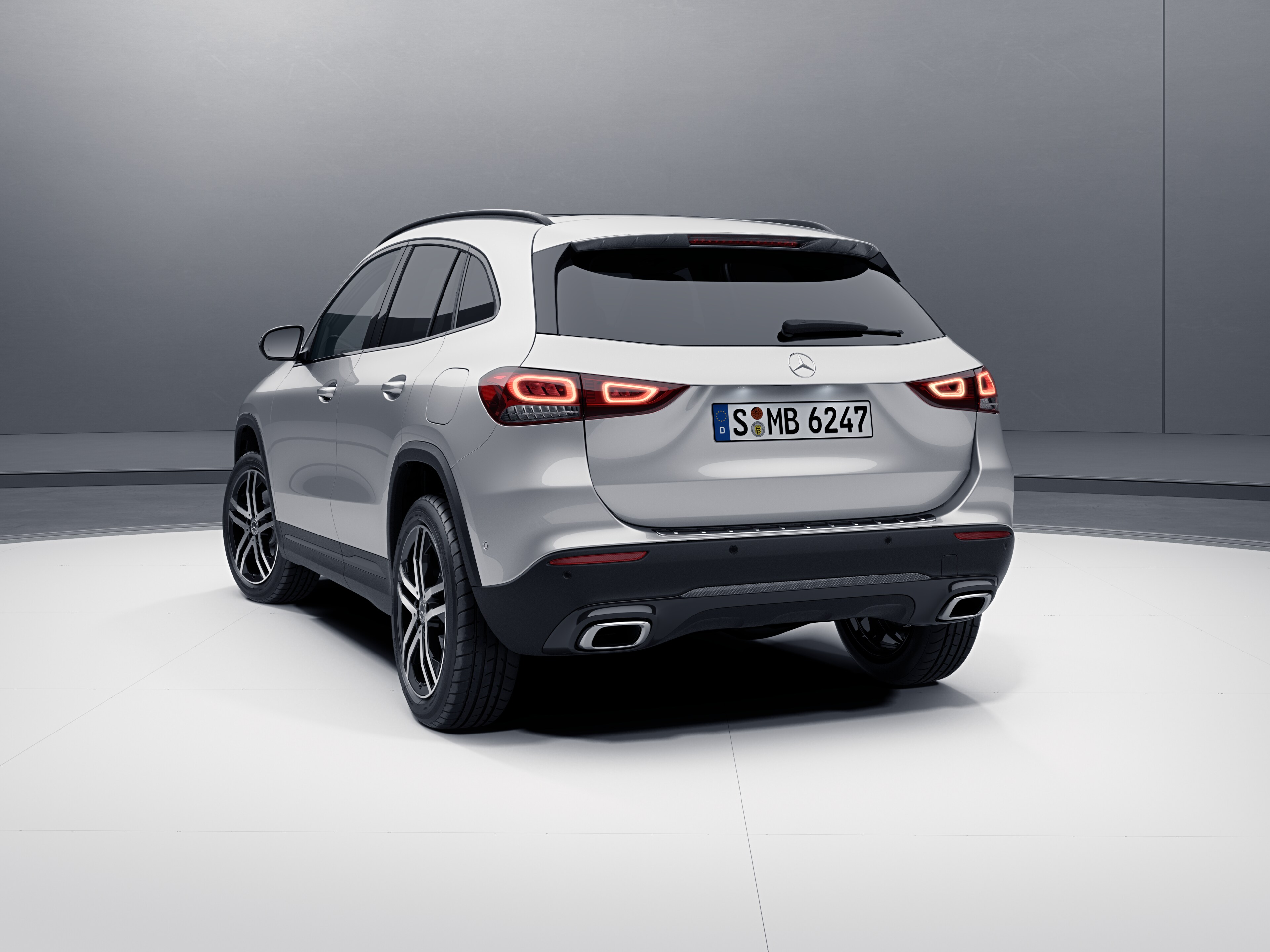 Anbauheckspoiler EQA H243