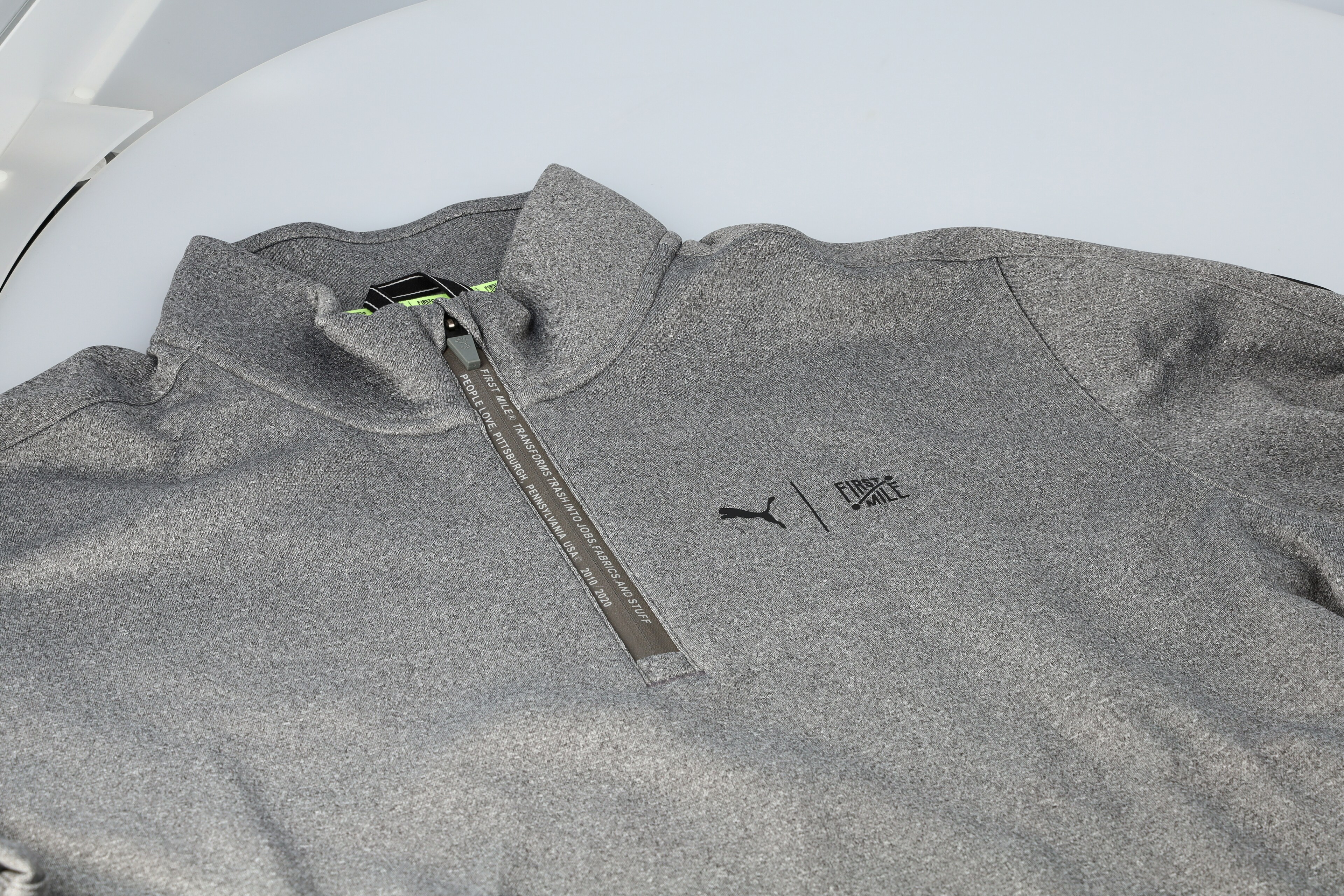 Mercedes-Benz -  Golf-Sweater Herren, grau