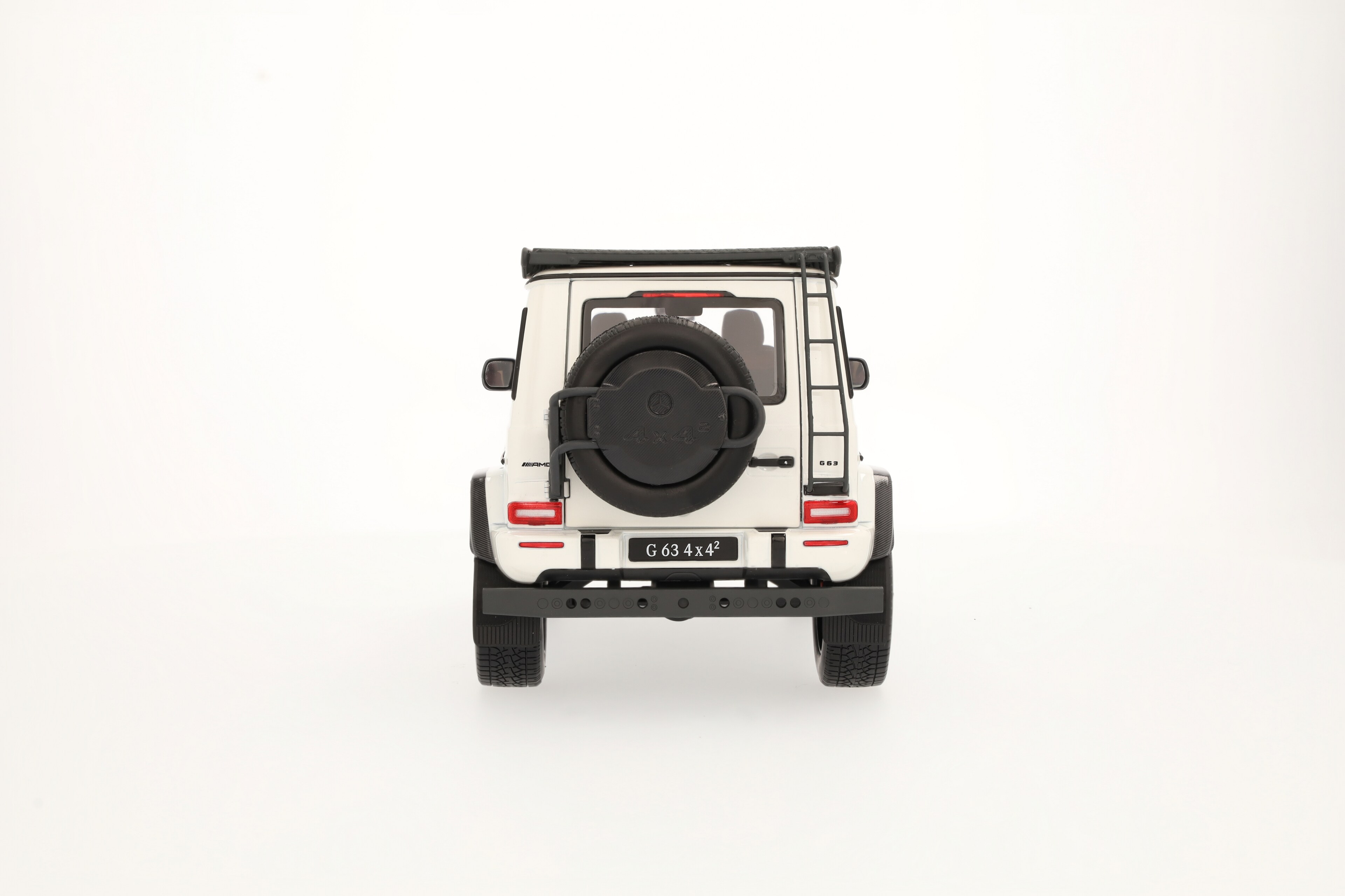 Mercedes-Benz - G 63 4X4 1:18