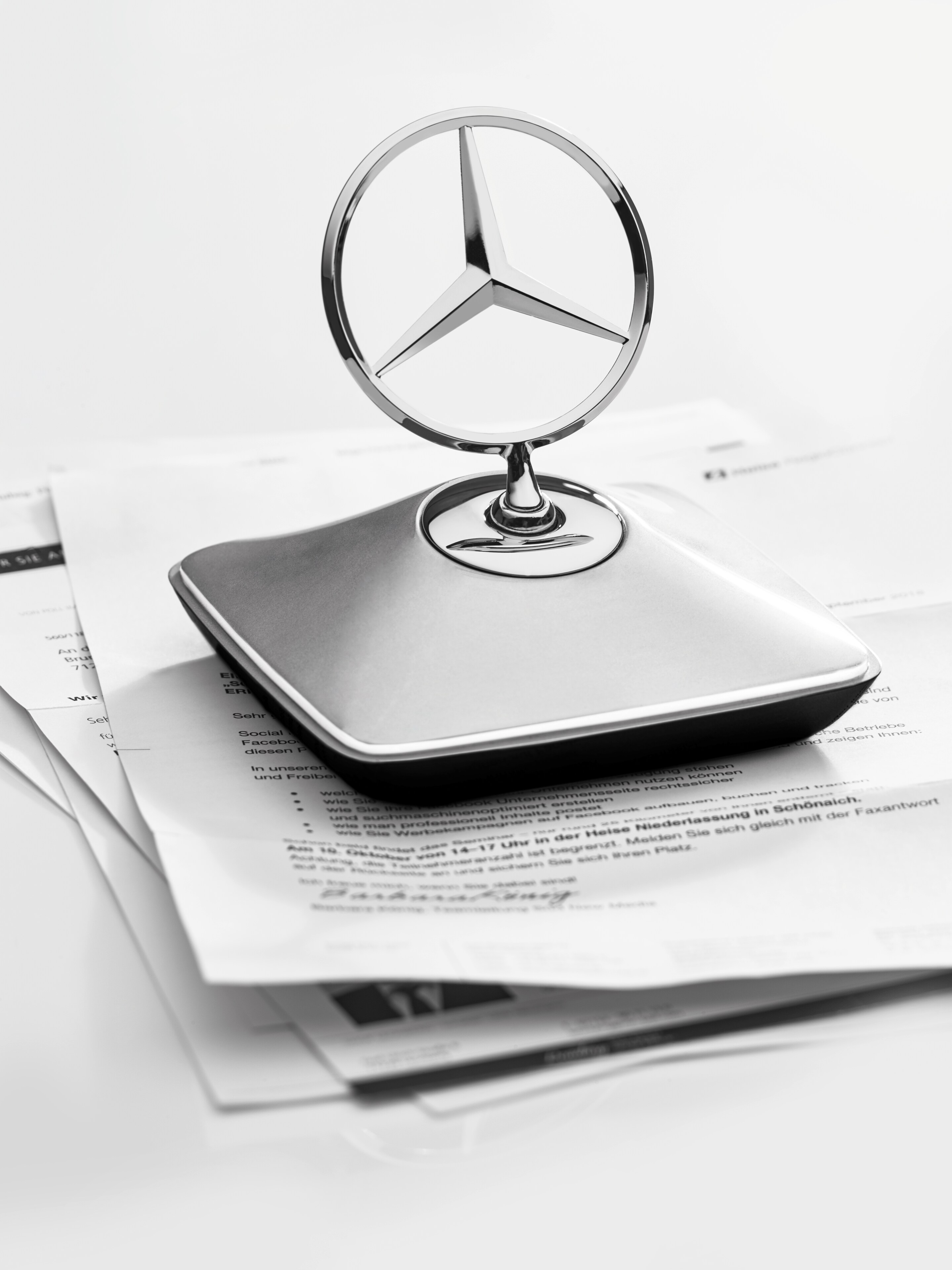 Mercedes-Benz - Briefbeschwerer Briefbeschwerer