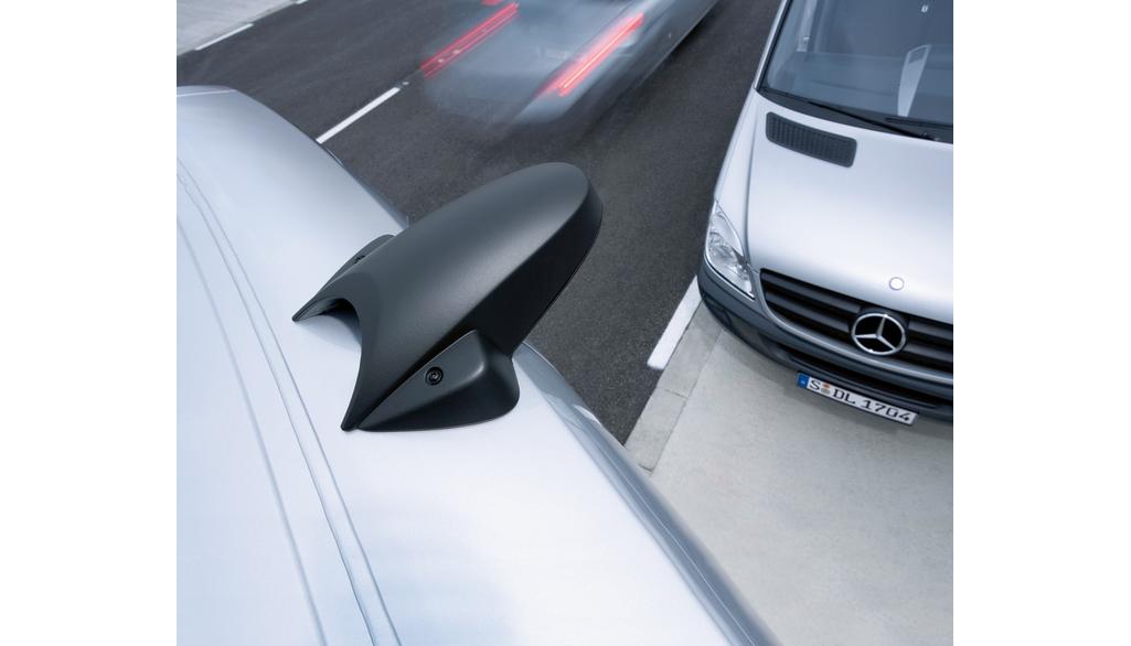 RUECKFAHRKAMERA | B66560808