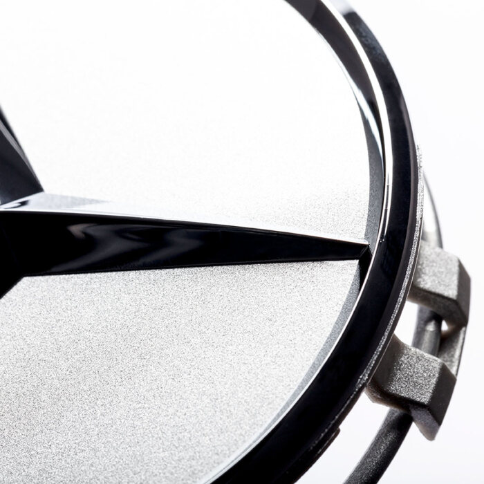 Mercedes-Benz - RADNABENABDECK. Teilenummer B66470202 B66470202