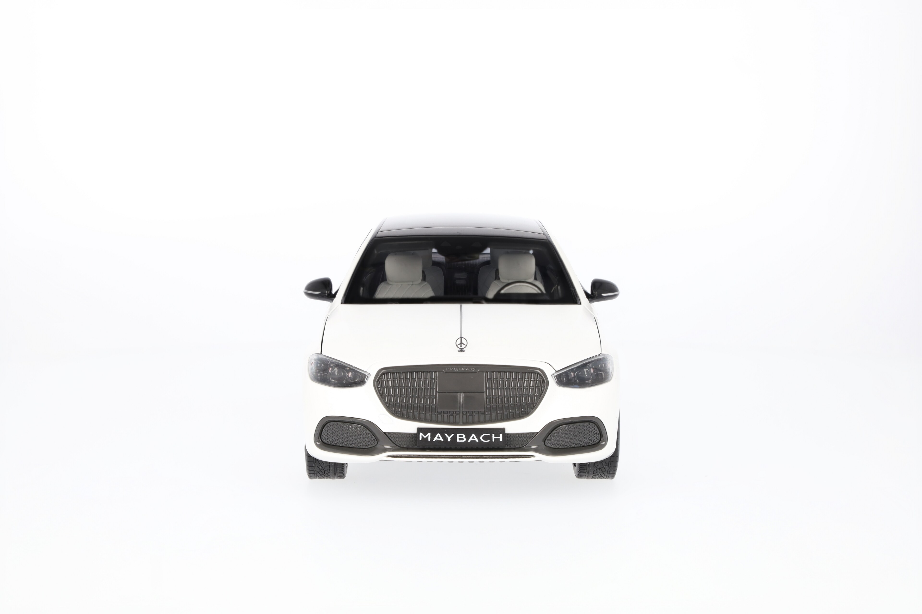 Mercedes-Benz - Mercedes-Maybach S 680 4MATIC, Night Series, X223 MANUFAKTUR opalithweiß magno, 1:18