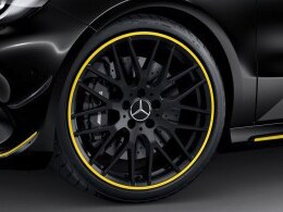 AMG Leichtmetallrad, im Kreuzspeichen-Design,