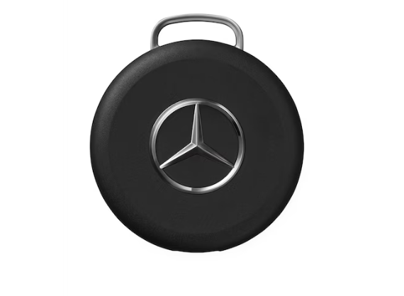 Mercedes-Benz, Chipolo loop tracking tag