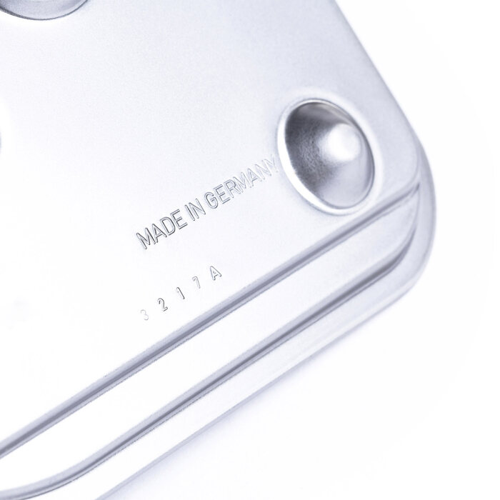 Mercedes-Benz - GETRIEBEOELFILTER Teilenummer A1693771395 A1693771395