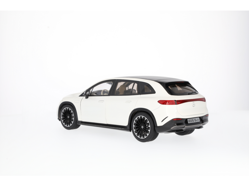 EQS SUV, AMG Line, X296 G manufaktur diamantweiß bright, NZG, 1:18