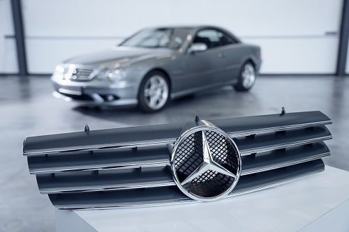 Verkleidung Kuehlergrill für CL-Klasse 215 Verkleidung Kuehlergrill für CL-Klasse 215