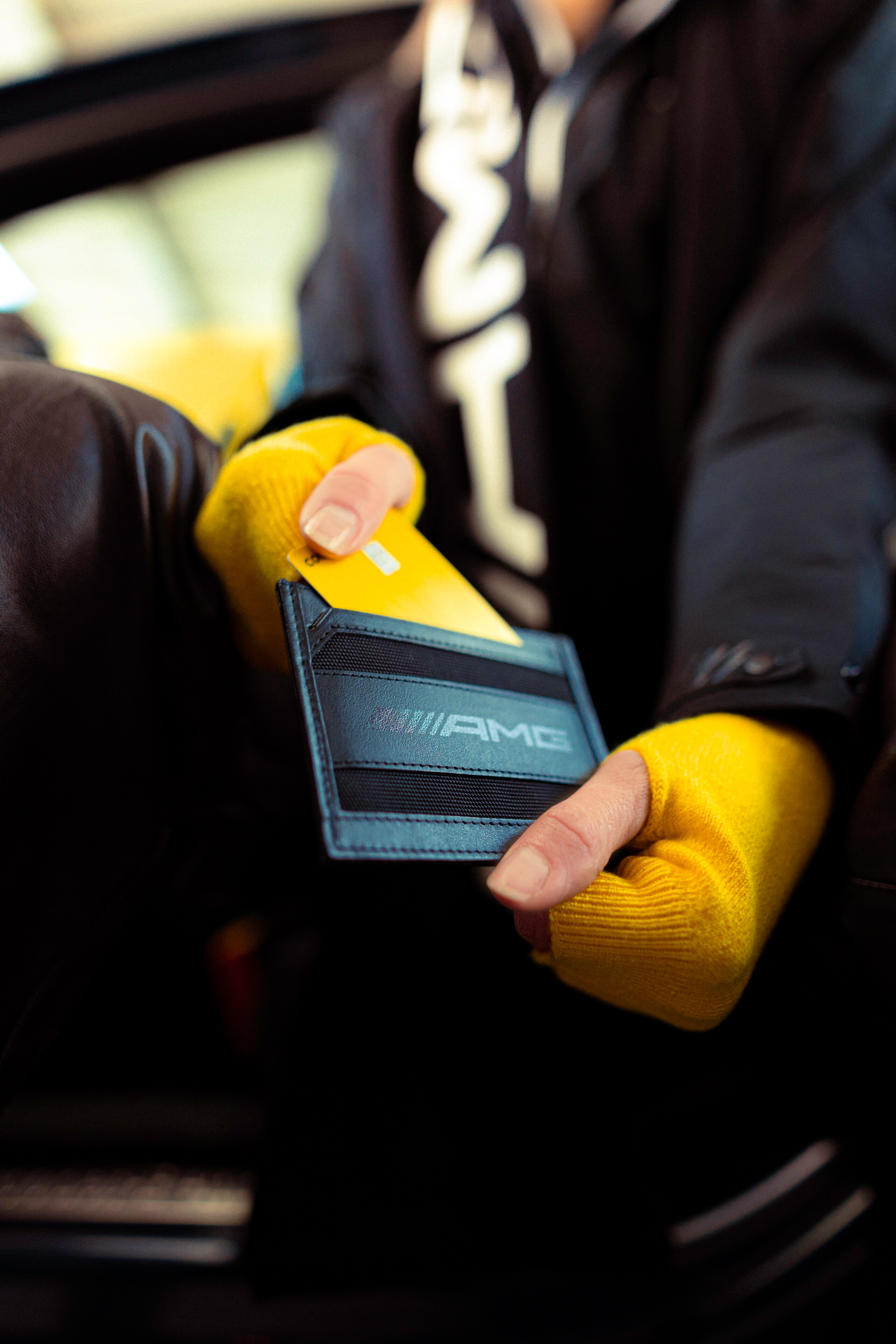 Mercedes-Benz - High resolution High resolution