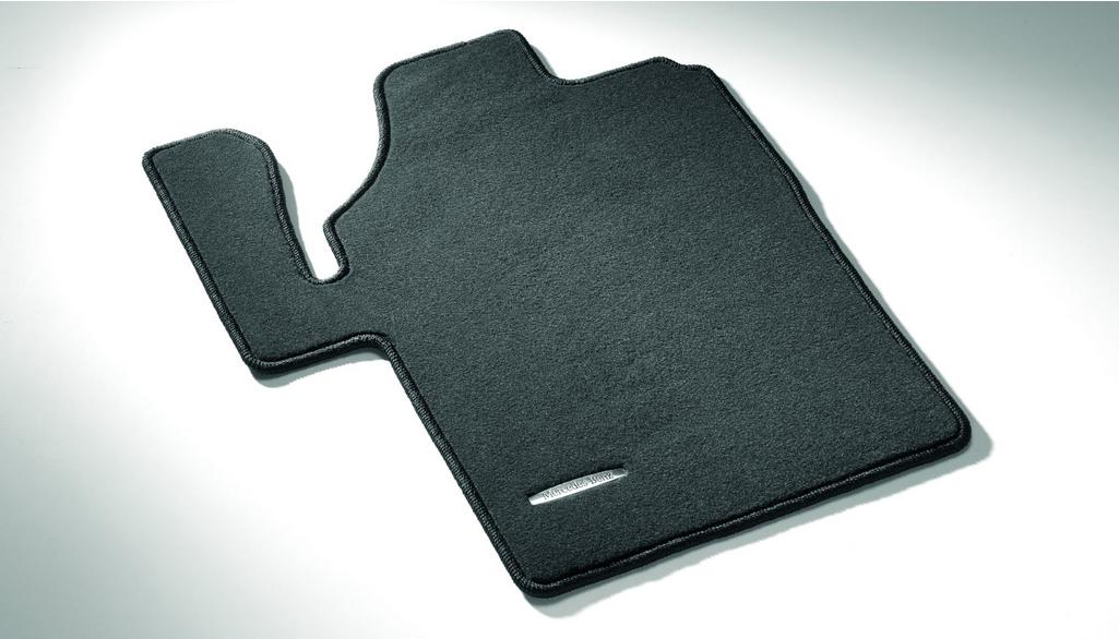 Mercedes-Benz - VELOURSMATTE Teilenummer B66560540 B66560540