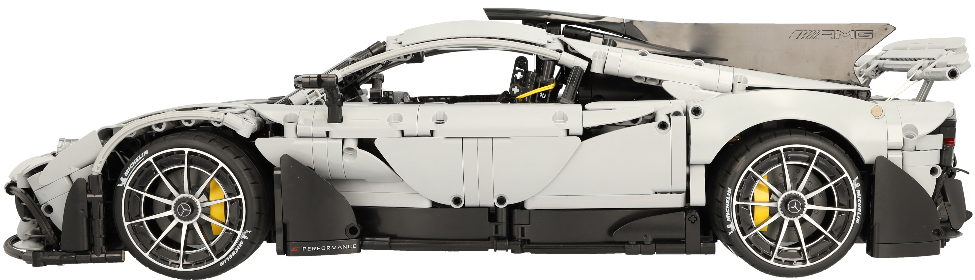 Mercedes-Benz - Mercedes-AMG ONE, Klemmbaustein R/C Modell
