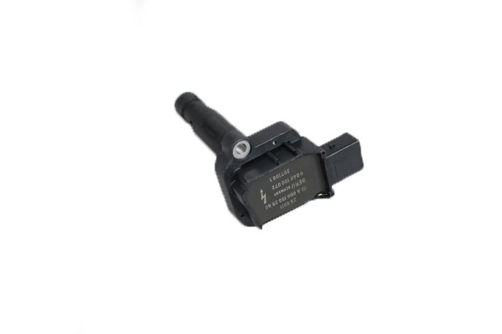 Mercedes-Benz - ZUENDSPULE Teilenummer A0001502580 A0001502580