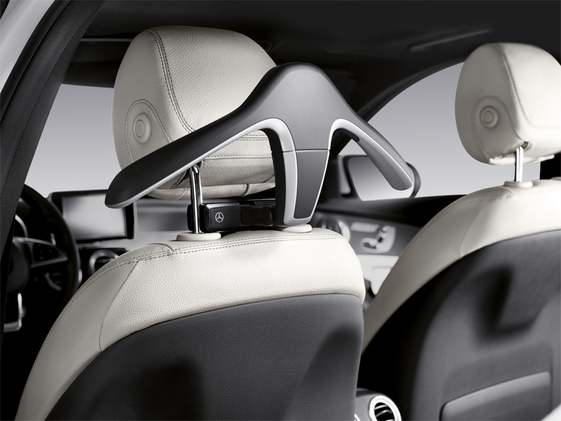 Mercedes-Benz - KLEIDERBUEGEL Teilenummer A0008104900 A0008104900