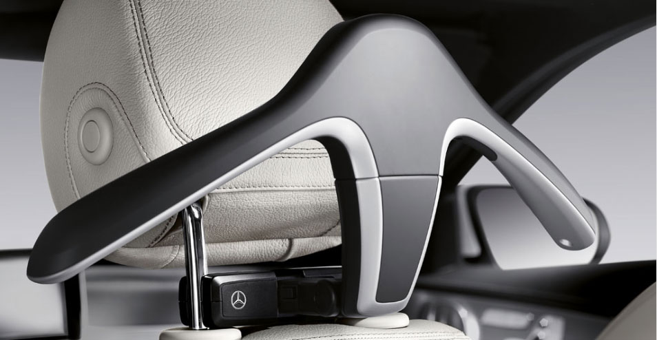 Neu-Beziehen der Vordersitze & Rückbank Exclusive Line Geeignet Für alle  Automarken Audi BMW Mercede online kaufen bei FFZ Parts oder Carstyler Der  Kofferraumschutz für Dein Auto